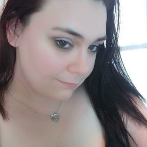 Meet your Posher, Alayna